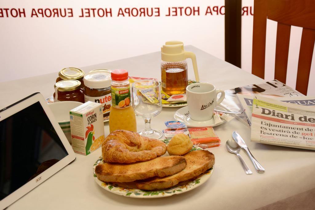 Hotel Europa Фигерас Экстерьер фото